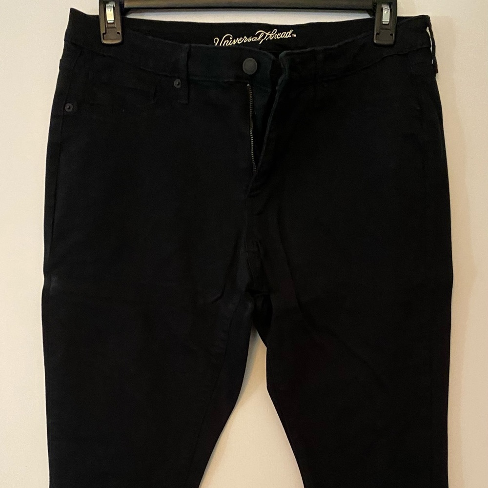 Universal thread, black jeggings size 14